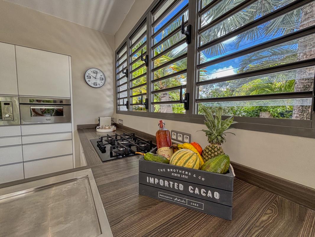16.Location villa 3 chambres piscine Saint François Guadeloupe_Cuisine